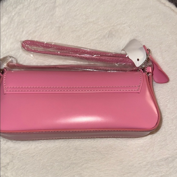 Chic Pink Shoulder Bag for Women - Picture 2 of 6